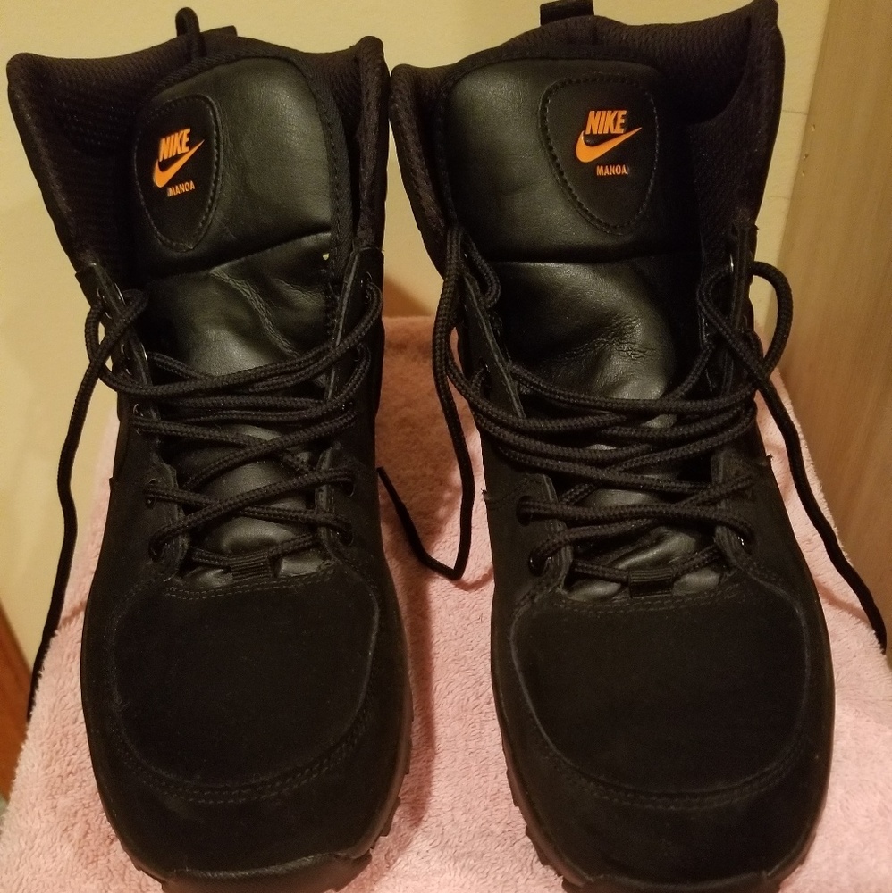 Mens Nike ACG manoa boots